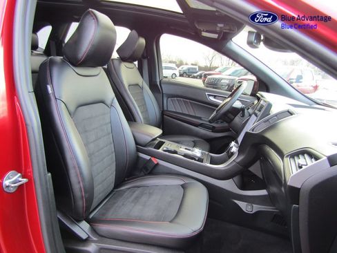Certified 2024 Ford Edge ST-Line AWD/4WD image 20