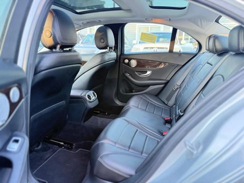 Used 2016 Mercedes-Benz C 300 4MATIC Sedan image 11