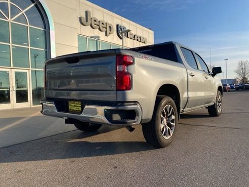 Used 2025 Chevrolet Silverado 1500 LT AWD/4WD image 5