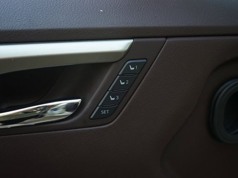 Used 2016 Lexus RX 450h AWD image 26