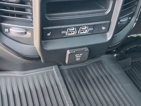 Certified 2023 RAM 2500 Limited AWD/4WD image 17