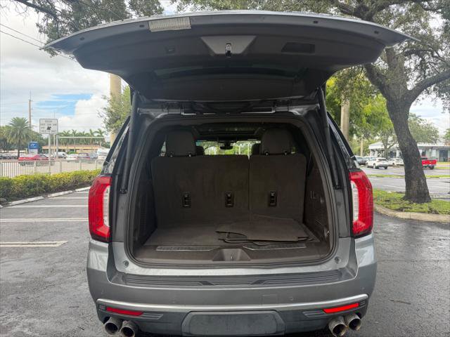 Used 2021 GMC Yukon Denali w/ Denali Premium Package AWD/4WD image 18