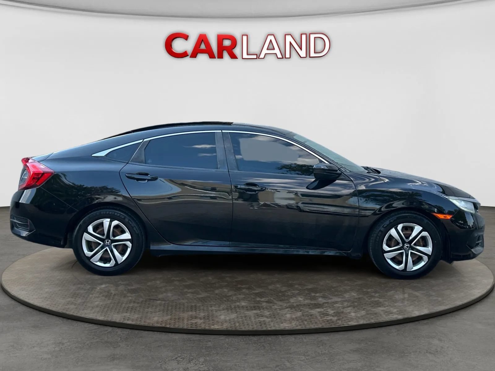 Used 2018 Honda Civic LX image 7