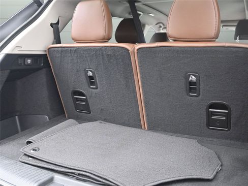 Certified 2022 Acura MDX SH-AWD w/ Technology Package image 25