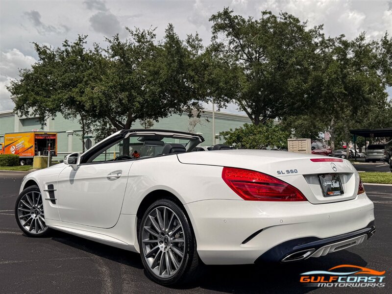 Used 2019 Mercedes-Benz SL 550 w/ Driver Assistance Package image 45
