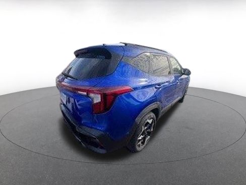 Used 2025 Kia Seltos S image 8