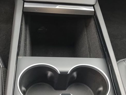 Used 2025 Tesla Model 3 RWD image 17