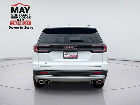 Used 2025 GMC Acadia Elevation FWD image 6