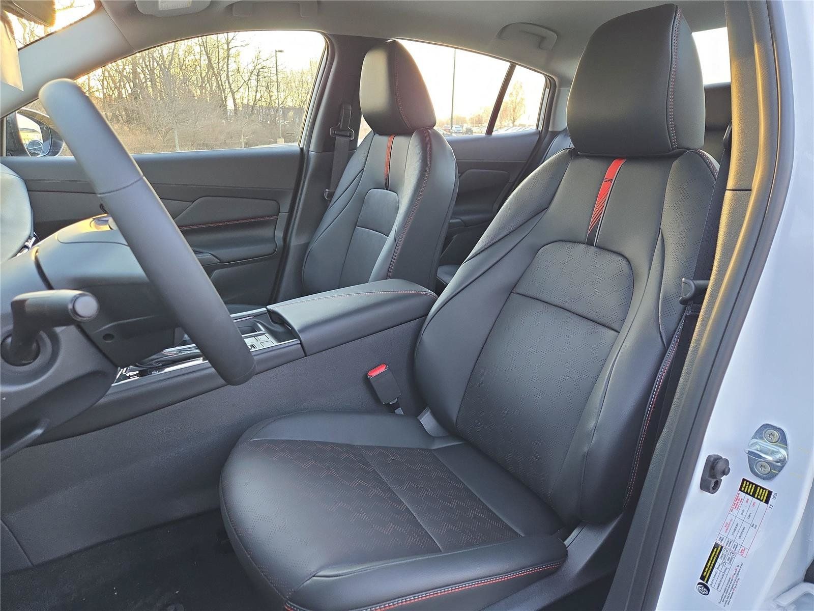 New 2026 Nissan Sentra SR w/ SR Premium Package FWD image 10