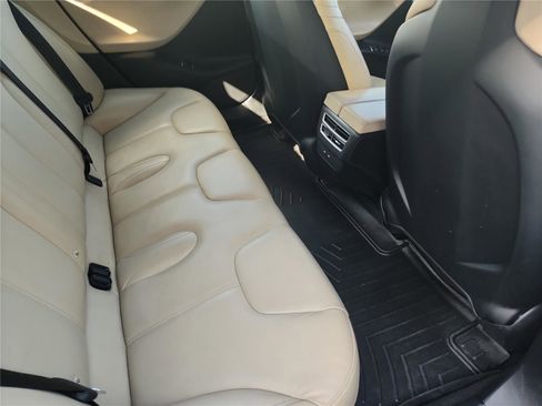 Used 2016 Tesla Model S 90D image 18