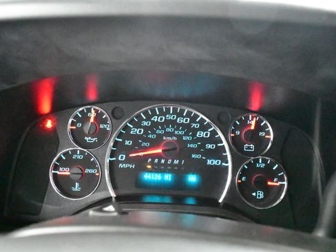 Used 2023 Chevrolet Express 3500 LS image 37