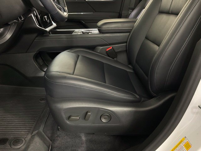 Used 2024 GMC Acadia Elevation w/ LPO, Floor Liner Package FWD image 33