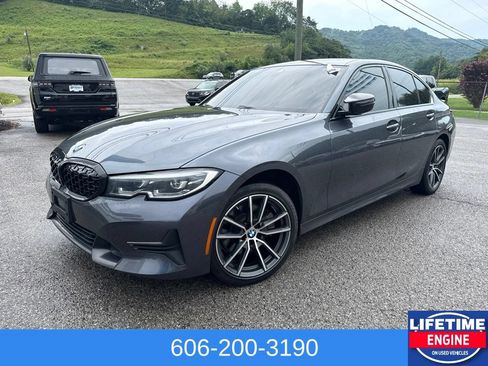 Used 2020 BMW 330i xDrive Sedan w/ Convenience Package AWD/4WD image 3