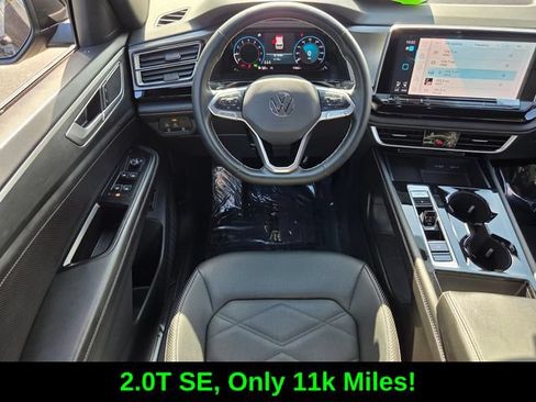 Used 2024 Volkswagen Atlas Cross Sport SE FWD image 12