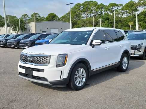 Certified 2021 Kia Telluride LX AWD/4WD image 3