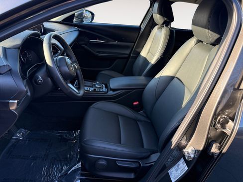 Certified 2025 MAZDA CX-30 AWD 2.5 S w/ Select Sport Pkg image 10