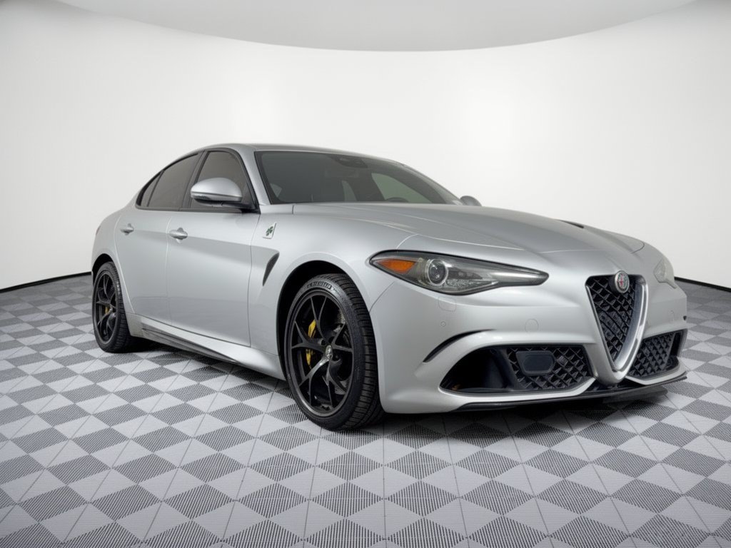 Used 2018 Alfa Romeo Giulia Quadrifoglio RWD image 7
