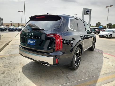 Used 2025 Kia Telluride S AWD/4WD image 7