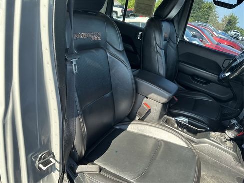 Used 2021 Jeep Wrangler Unlimited Rubicon w/ Trailer Tow Package image 29