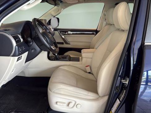 Certified 2023 Lexus GX 460 Premium w/ Premium Package AWD/4WD image 9