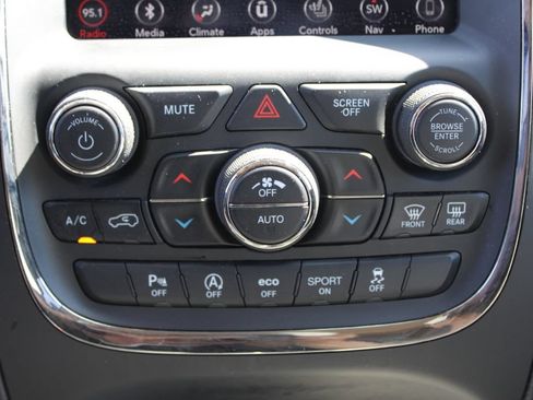 Used 2018 Dodge Durango GT w/ Premium Group AWD/4WD image 23