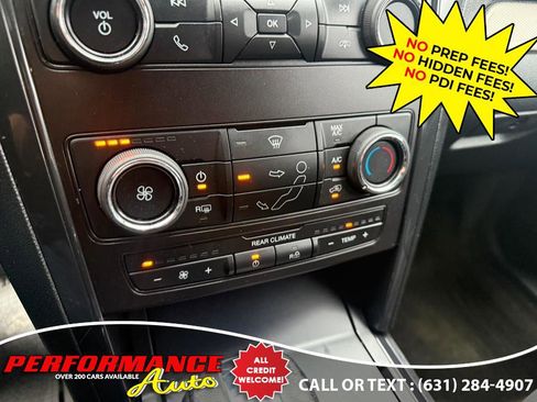 Used 2018 Ford Explorer XLT image 12