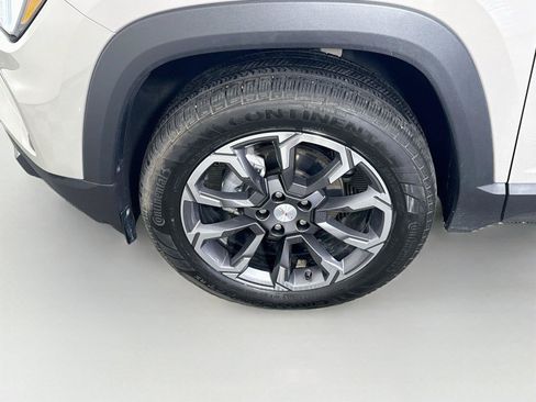 Used 2025 GMC Terrain Elevation w/ Elevation Premium Package AWD/4WD image 25