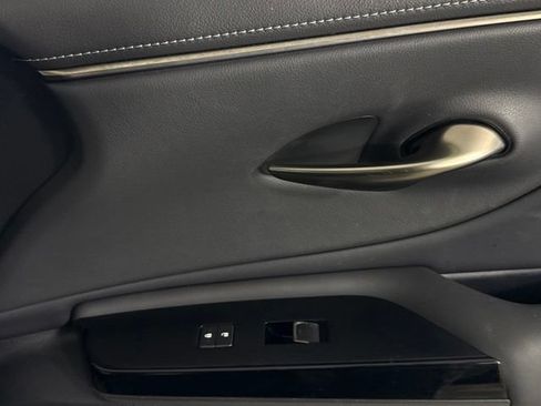 Used 2022 Lexus ES 350 w/ Premium Package FWD image 25