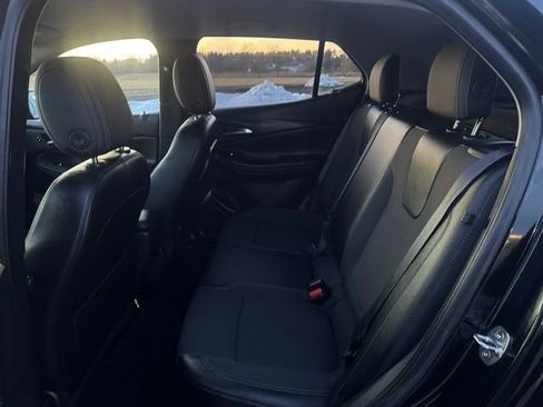 Used 2023 Buick Encore GX Preferred image 16