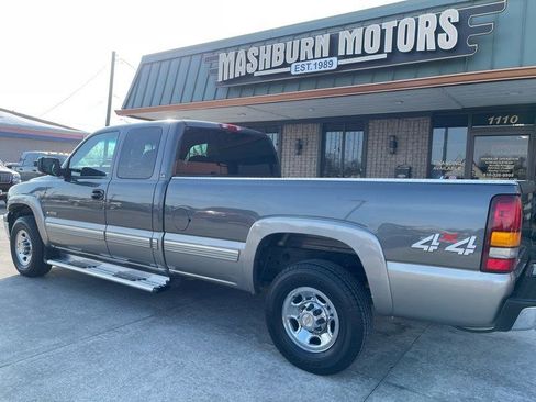 Used 2000 Chevrolet Silverado 2500 LS image 15