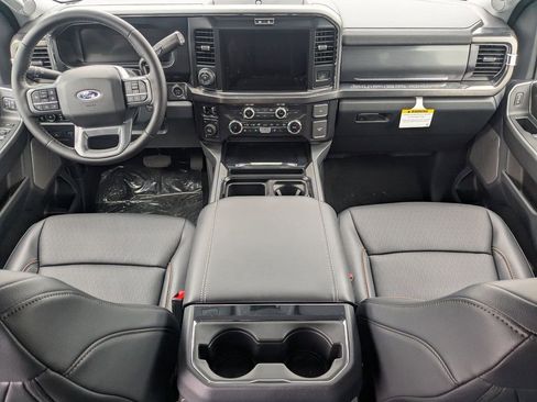 New 2026 Ford F350 Lariat w/ Black Appearance Package image 18