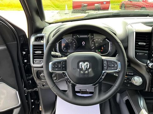 New 2026 RAM 1500 Laramie AWD/4WD image 33