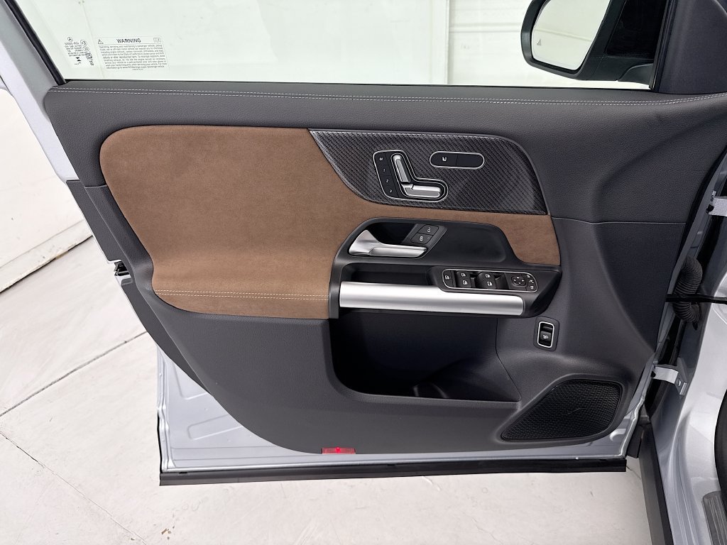 Certified 2025 Mercedes-Benz GLA 250 image 23