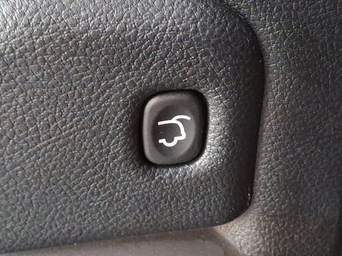 Certified 2022 Dodge Durango R/T w/ Blacktop Package image 31