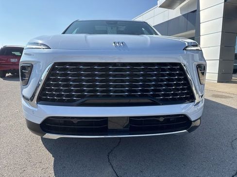 New 2026 Buick Enclave Avenir w/ Super Cruise Package image 4