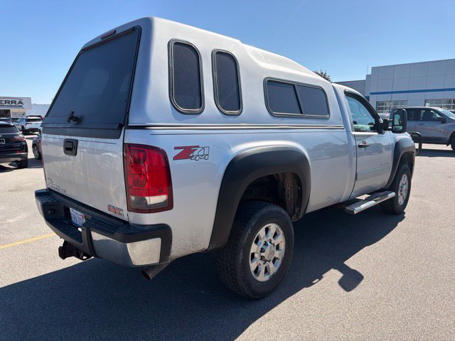 Used 2013 GMC Sierra 2500 SLE w/ SLE Preferred Package AWD/4WD image 5