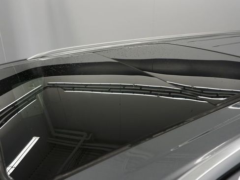 Used 2021 GMC Yukon XL SLT w/ SLT Premium Package image 55