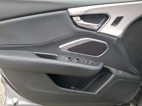 Used 2023 Acura RDX SH-AWD image 10