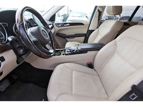 Used 2017 Mercedes-Benz GLS 450 4MATIC image 6