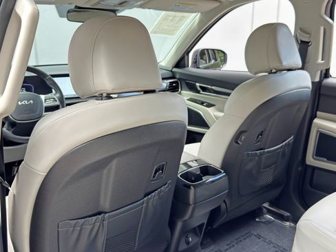 Used 2024 Kia Telluride S w/ S Sunroof Package FWD image 36