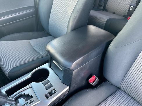 Used 2018 Toyota 4Runner SR5 RWD image 21