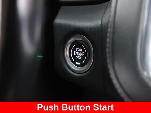 Used 2022 Chevrolet Tahoe Z71 AWD/4WD image 24