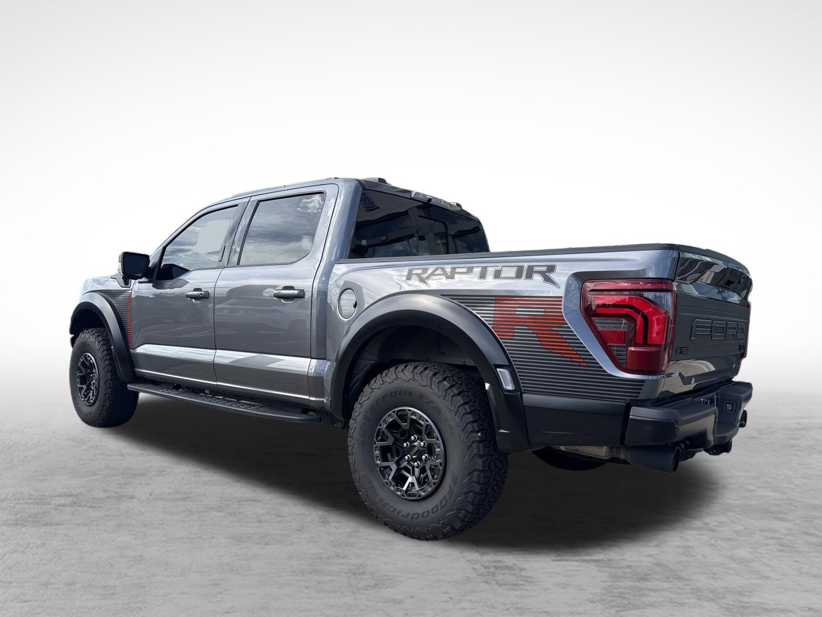 Used 2024 Ford F150 Raptor w/ Equipment Group 803A Raptor R AWD/4WD image 3