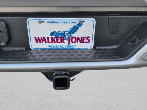 New 2026 GMC Canyon Elevation w/ Convenience Package image 24