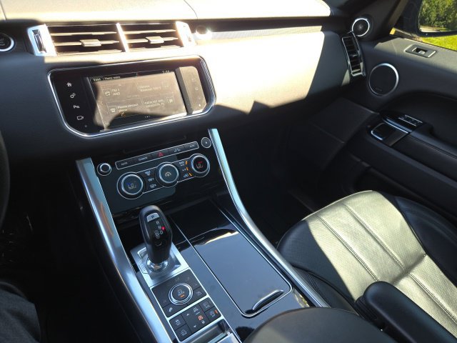 Used 2016 Land Rover Range Rover Sport Supercharged AWD/4WD image 17