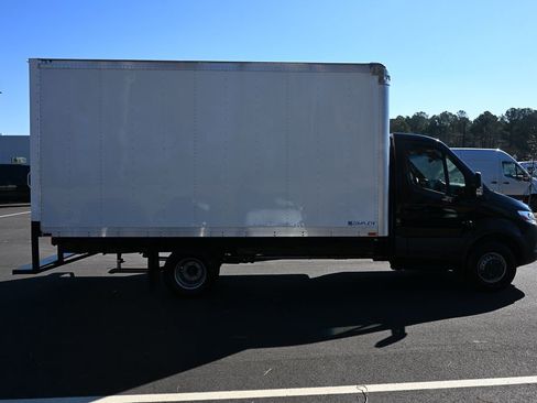 Used 2023 Mercedes-Benz Sprinter 4500 image 20