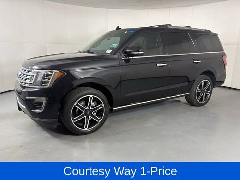 Used 2020 Ford Expedition Limited w/ Special Edition Package AWD/4WD image 6