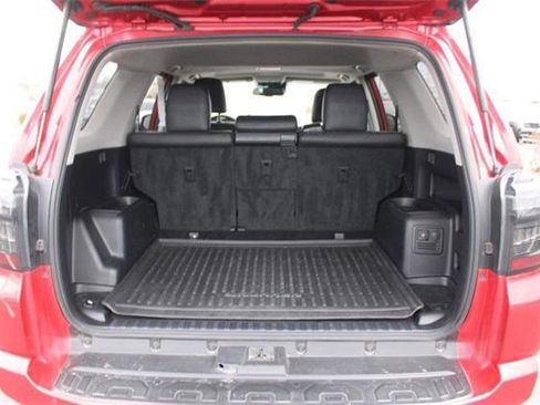 Certified 2020 Toyota 4Runner Venture w/ Moonroof Package image 7