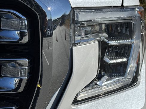 Used 2019 GMC Sierra 1500 SLT w/ SLT Premium Plus Package image 6