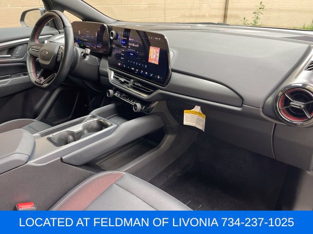 Certified 2024 Chevrolet Equinox EV RS FWD image 28